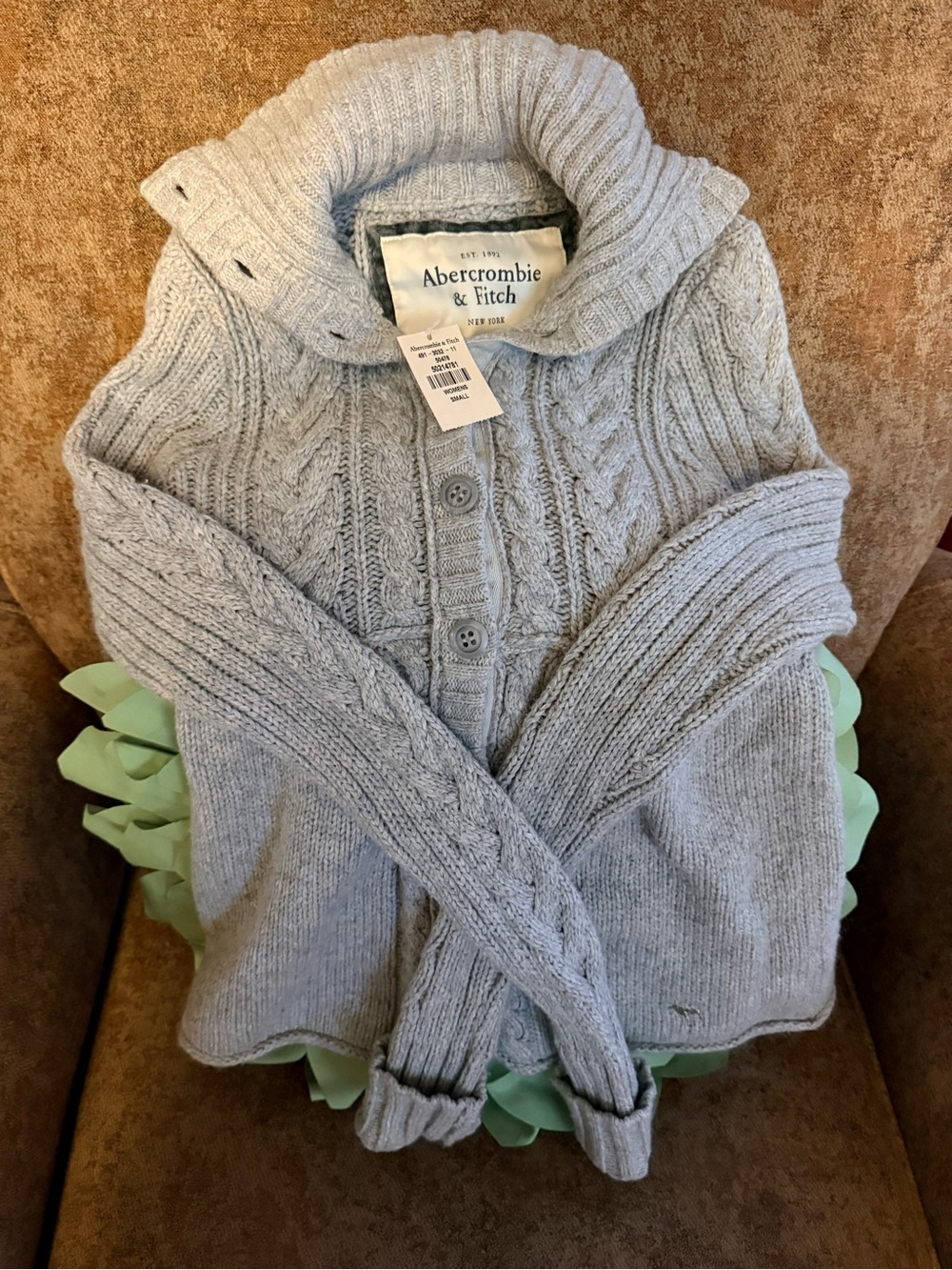 Abercrombie & Fitch RARE Baby Doll Light Gray Cable-Knit Button Cardigan Y2K NWT